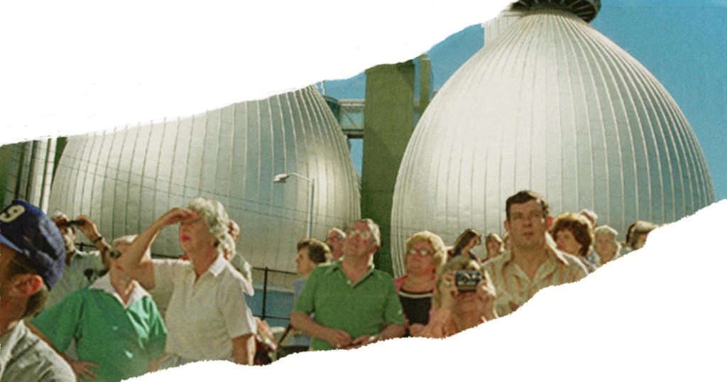 Sarah Greenbaum presents a three part series of paintings and drawings about waste and the pollution in and around the Newtown Creek Waste Water Treatment center in Greenpoint, Brooklyn and how human activity has been the dominant influence on the environment.